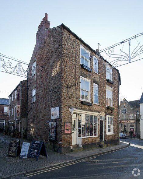 2A Castlegate, Knaresborough for sale - Primary Photo - Image 1 of 1