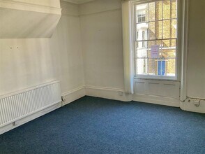 16 Castle St, Dover to rent Interior Photo- Image 1 of 1