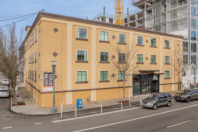 More details for 819 SE Morrison St, Portland, OR - Office, Office / Medical to Rent