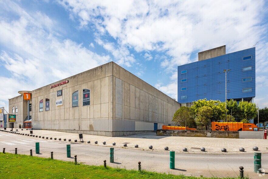 Retail in Barberà del Vallès, Barcelona for sale - Building Photo - Image 3 of 7