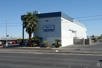 1912 Civic Center Dr, North Las Vegas, NV for sale Primary Photo- Image 1 of 11