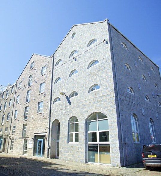 37 Waterloo Quay, Aberdeen for sale - Primary Photo - Image 1 of 1
