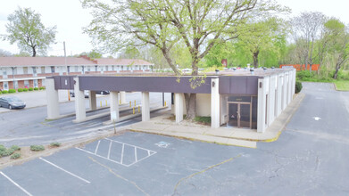 6985 Dixie Hwy, Louisville, KY for sale Building Photo- Image 1 of 1