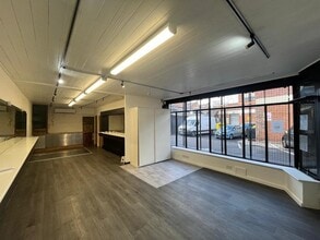 16 Biggin St, Loughborough to rent Interior Photo- Image 2 of 3