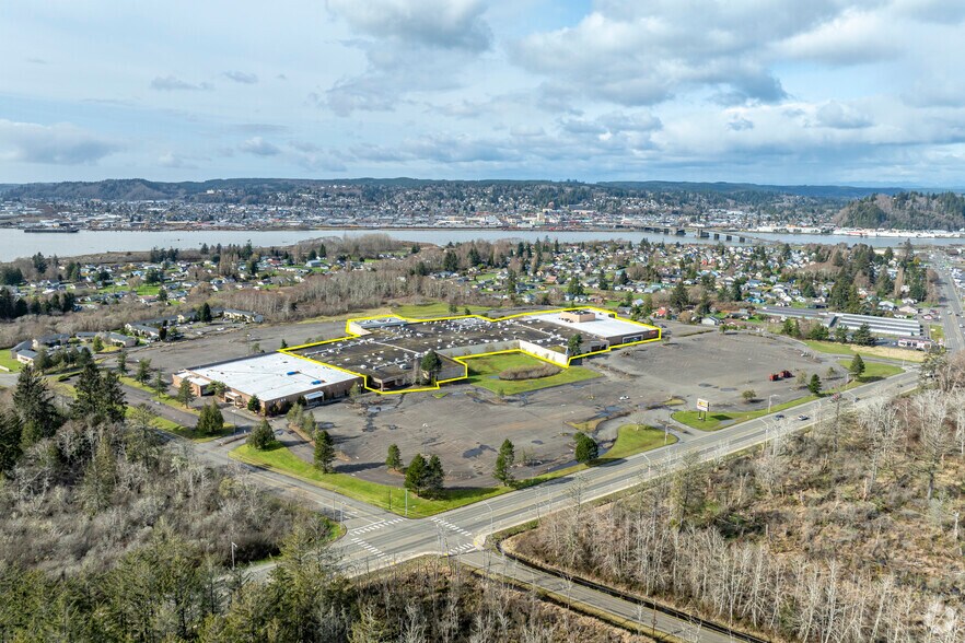 901 & 1017 S BOONE ST, Aberdeen, WA for sale - Building Photo - Image 1 of 1