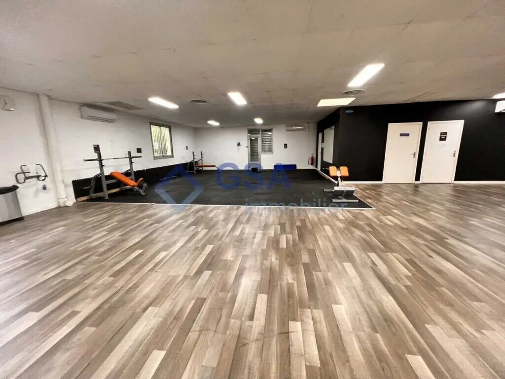 Vente Local d'activités 795 m² - Photo 1