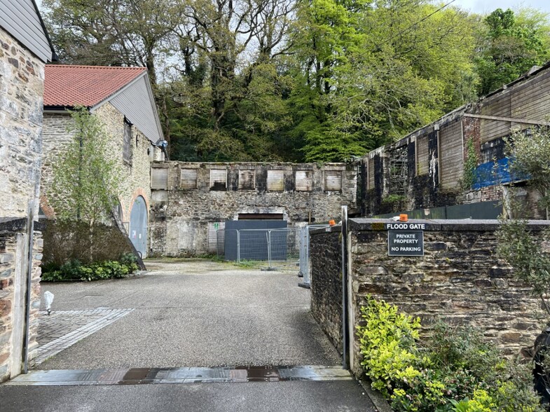 Perran Foundry, Perranarworthal for sale - Building Photo - Image 3 of 8