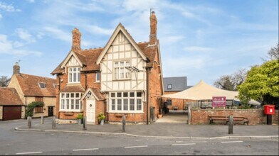 1 Park Rd, Bedford to rent Building Photo- Image 1 of 2