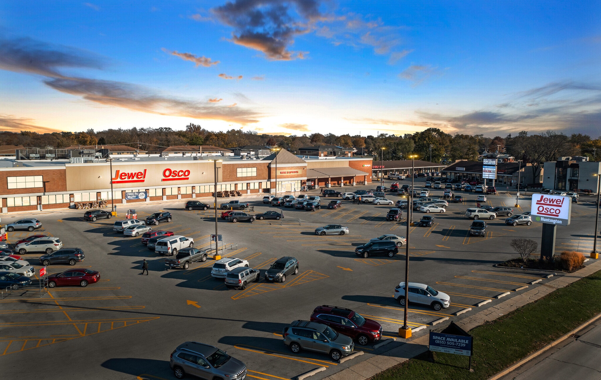 8707-8767 Ridgeland Ave, Oak Lawn, IL to rent Building Photo- Image 1 of 22