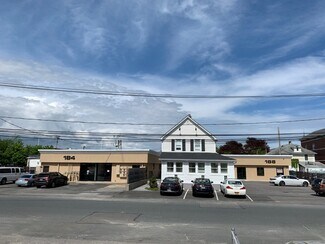 More details for 184 S 1st St, Lindenhurst, NY - Retail for Rent