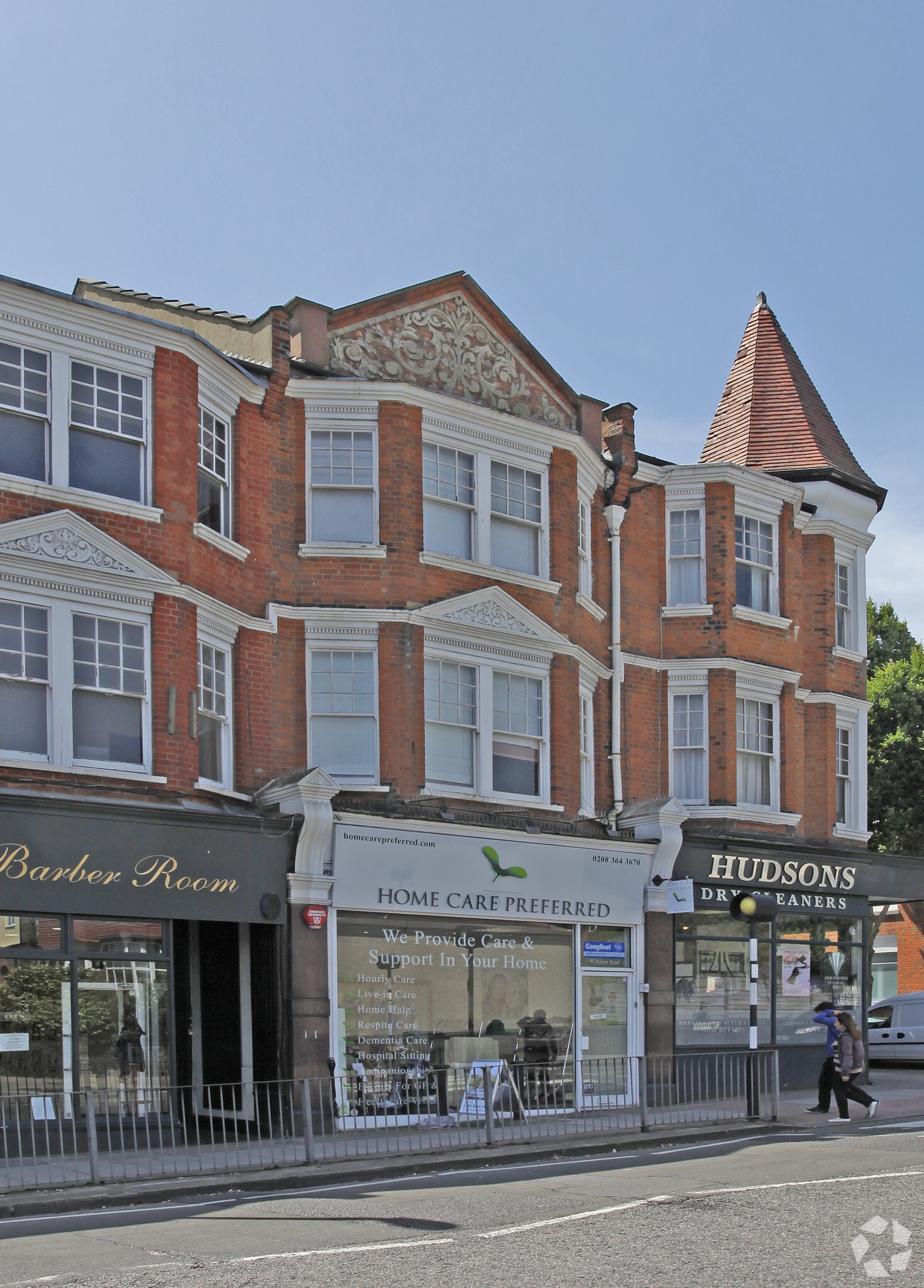 49 Station Rd, London to rent Primary Photo- Image 1 of 4