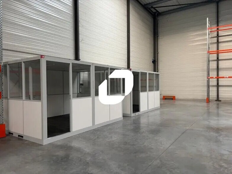 Office in Blanquefort to rent - Interior Photo - Image 3 of 19