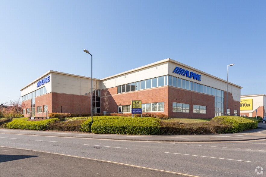 Fletchamstead Hwy, Coventry for sale - Primary Photo - Image 1 of 1