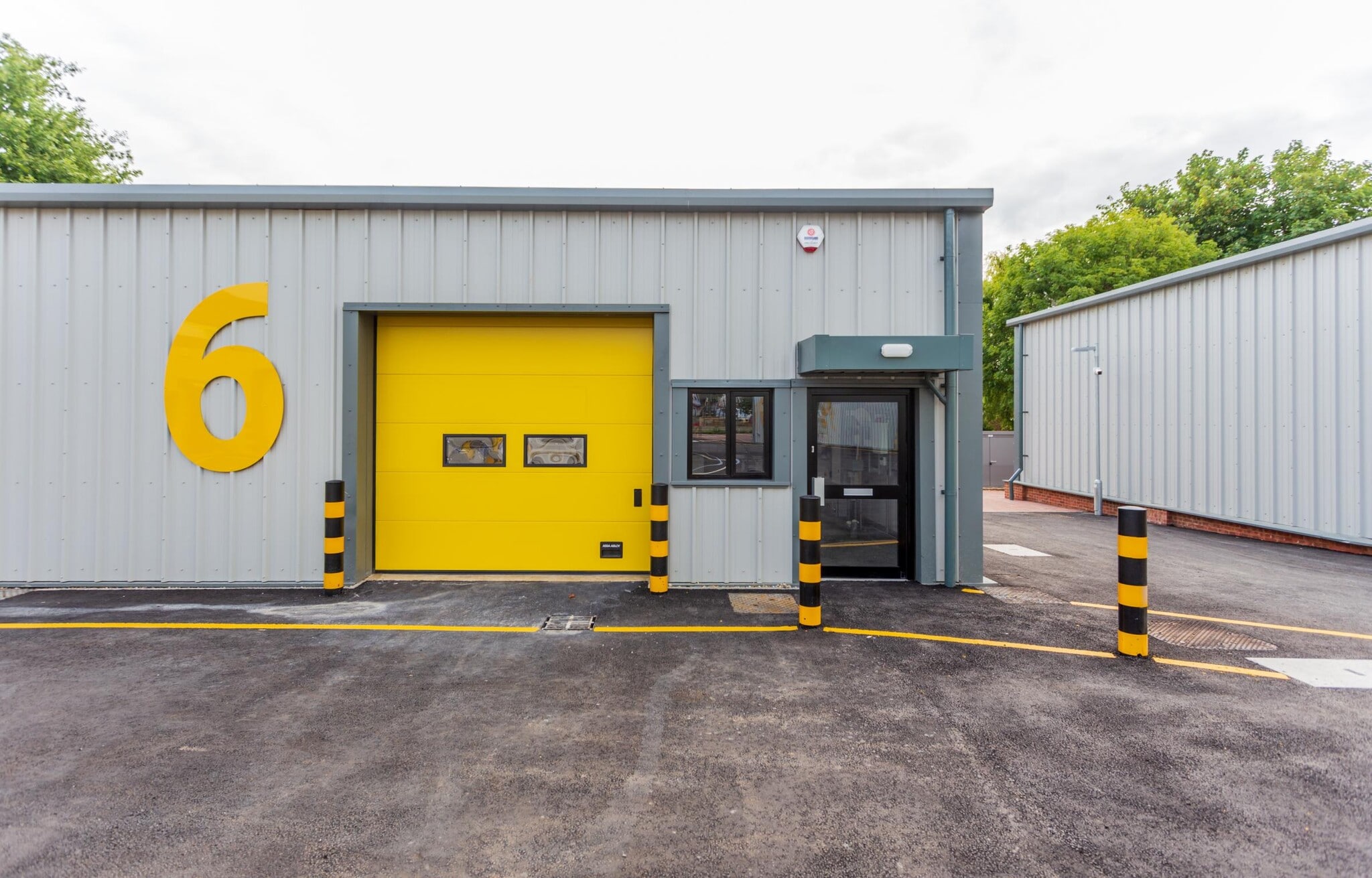 6 Maybank Rd, London to rent Building Photo- Image 1 of 4