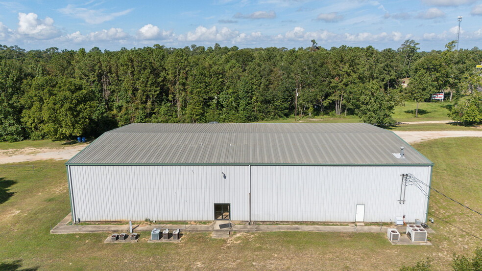 155 Glory Dr, Livingston, TX for sale - Building Photo - Image 1 of 51