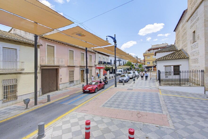 Avenida Andalucía, 19, Atarfe, Granada for sale - Building Photo - Image 3 of 19
