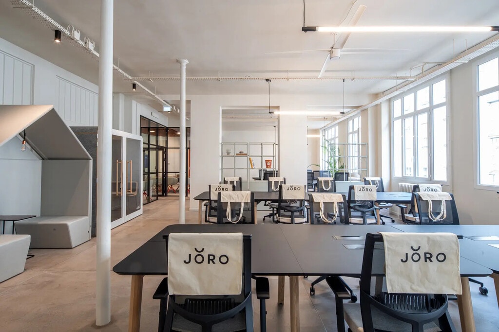 Coworking  - Jusqu'à 50 postes - Photo 1