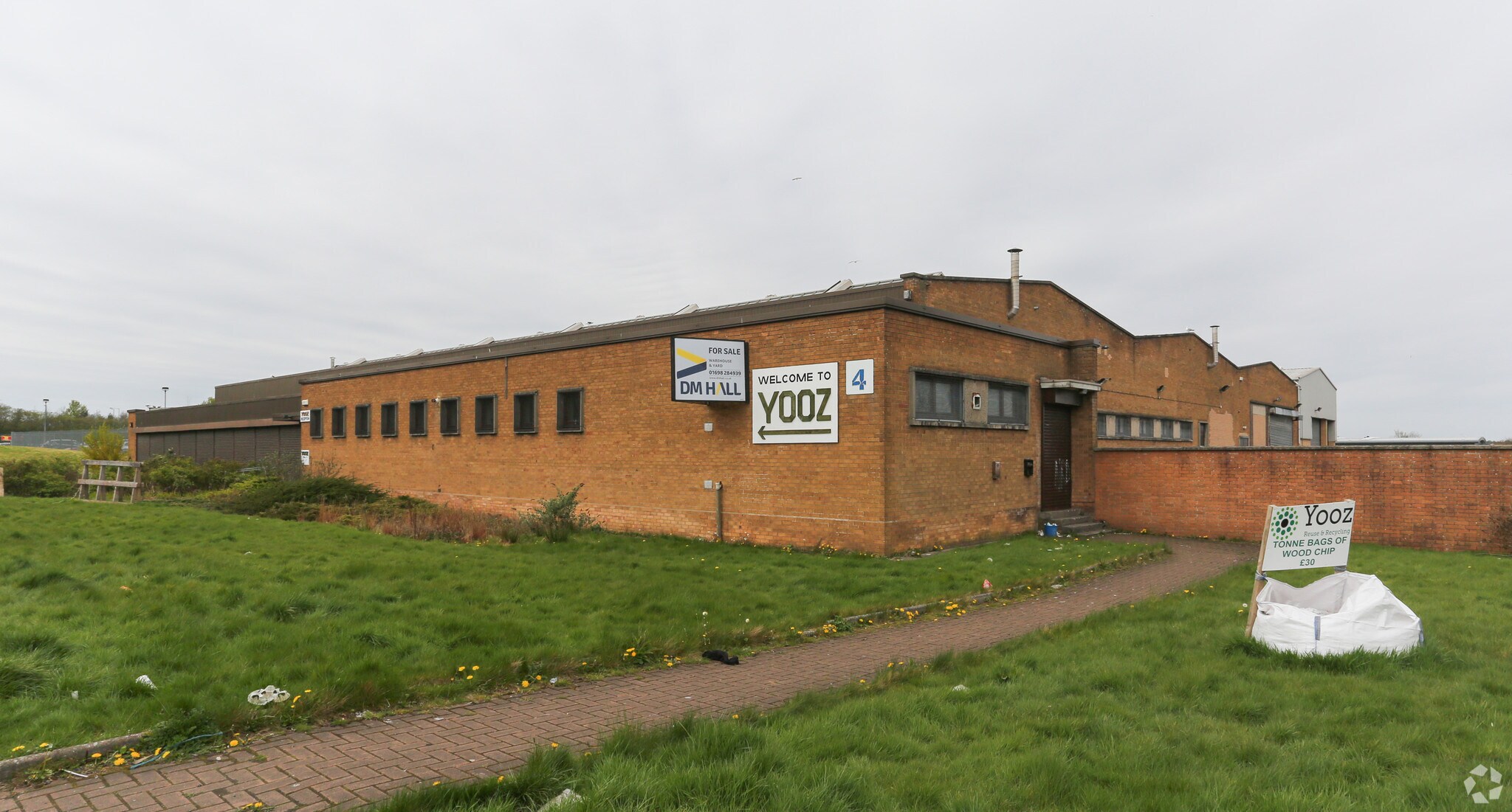 4 Mossbell Rd, Bellshill for sale Primary Photo- Image 1 of 1