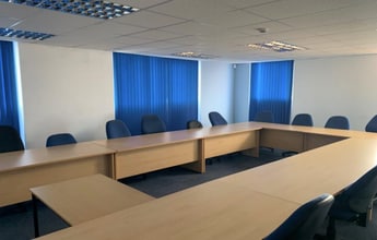 14-16 Lilac Grv, Nottingham to rent Interior Photo- Image 1 of 2