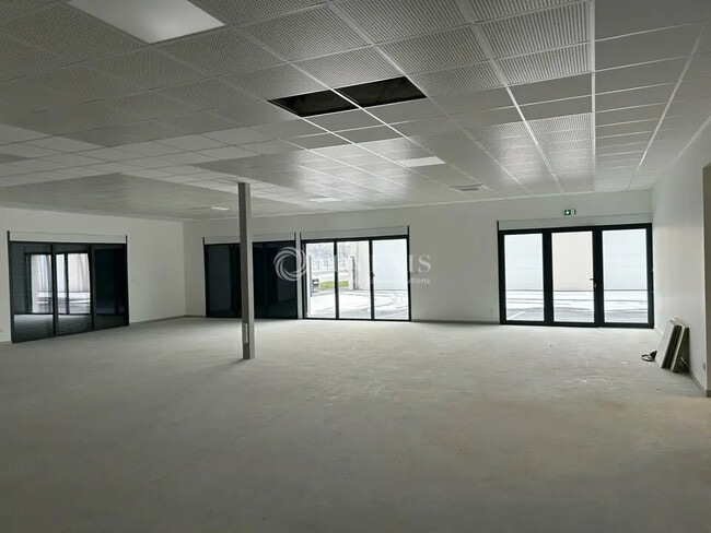 Vente Bureaux 400 m²