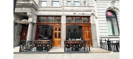 13 Pall Mall, London to rent Building Photo- Image 2 of 2