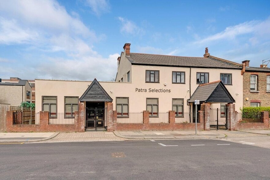 1-5 Nant Rd, London for sale - Building Photo - Image 3 of 28