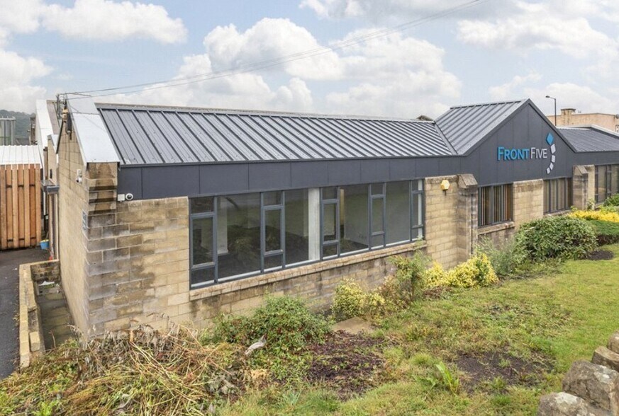 58-67 East Parade, Ilkley for sale - Building Photo - Image 1 of 1