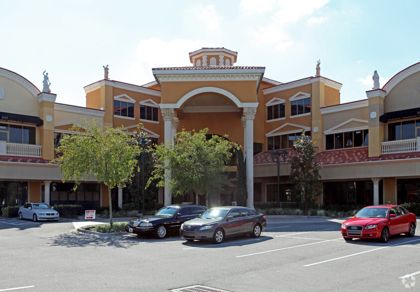 11901-11951 International Dr, Orlando, FL for sale - Building Photo - Image 1 of 1