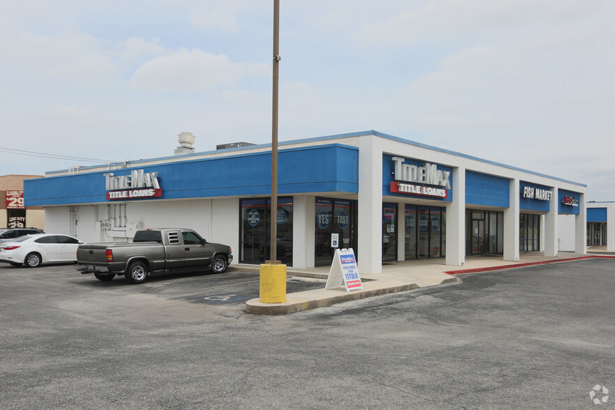 4941-4977 Walzem Rd, San Antonio, TX for rent - Building Photo - Image 1 of 5