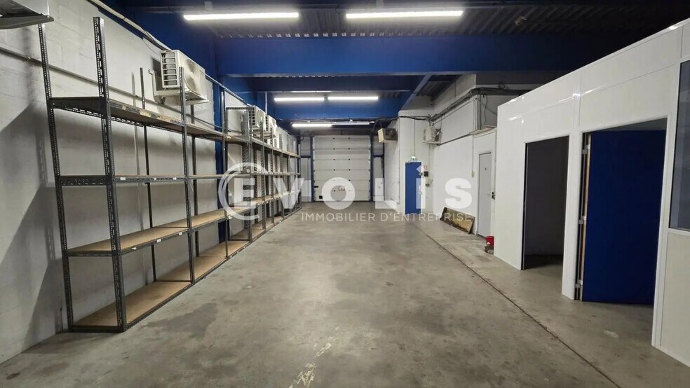 97-99 Quai Jules Guesde, Vitry-sur-Seine to rent - Interior Photo - Image 3 of 25