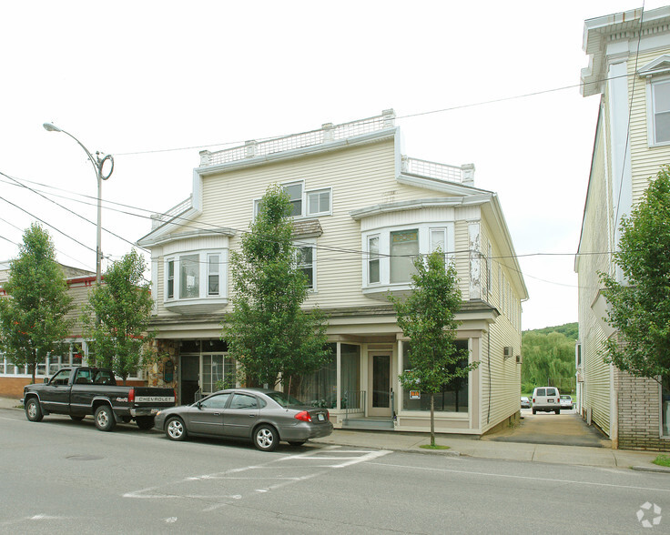 2039-2045 Main St, Three Rivers, MA for sale - Primary Photo - Image 1 of 1