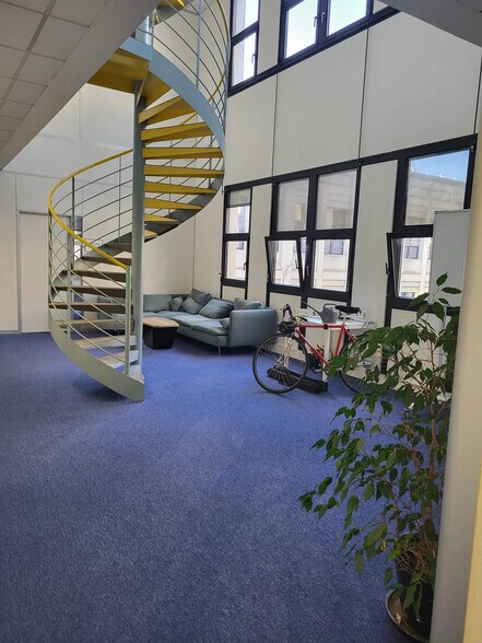 6 Rue Bisson, Nantes to rent - Interior Photo - Image 1 of 4