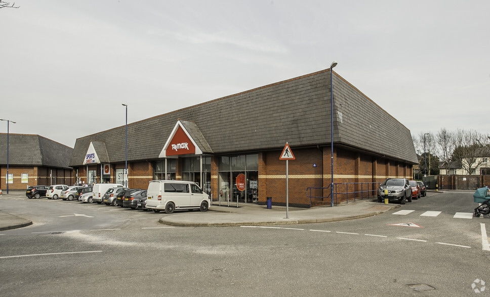 Plas Coch Rd, Wrexham for sale - Primary Photo - Image 1 of 1