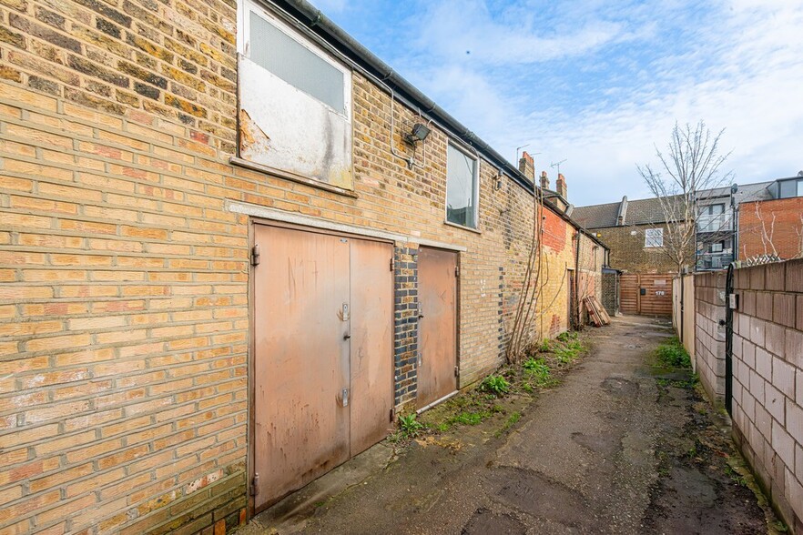Georges Pl, London for sale - Building Photo - Image 2 of 10
