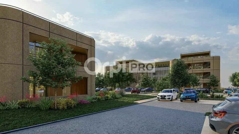 Office in Genas to rent - Building Photo - Image 1 of 17