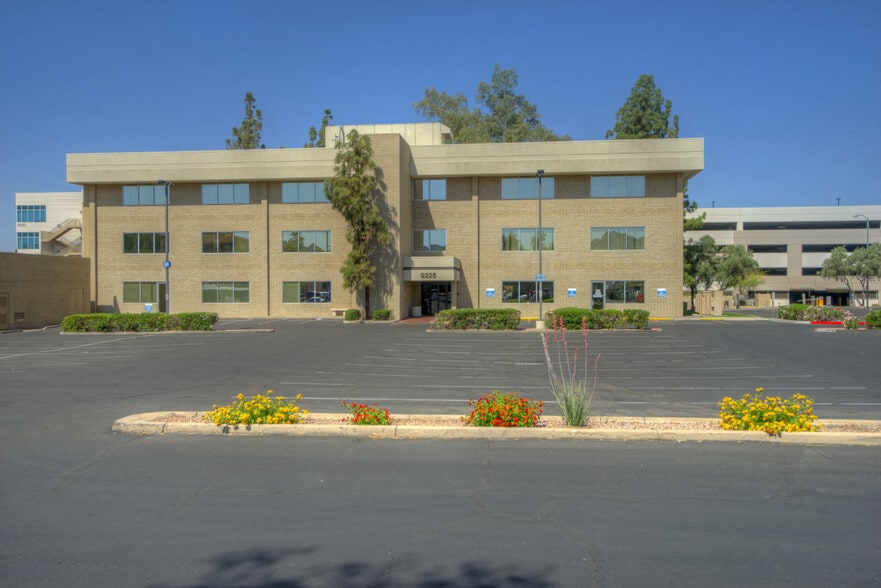 9225 N 3rd St, Phoenix, AZ to rent - Building Photo - Image 3 of 10