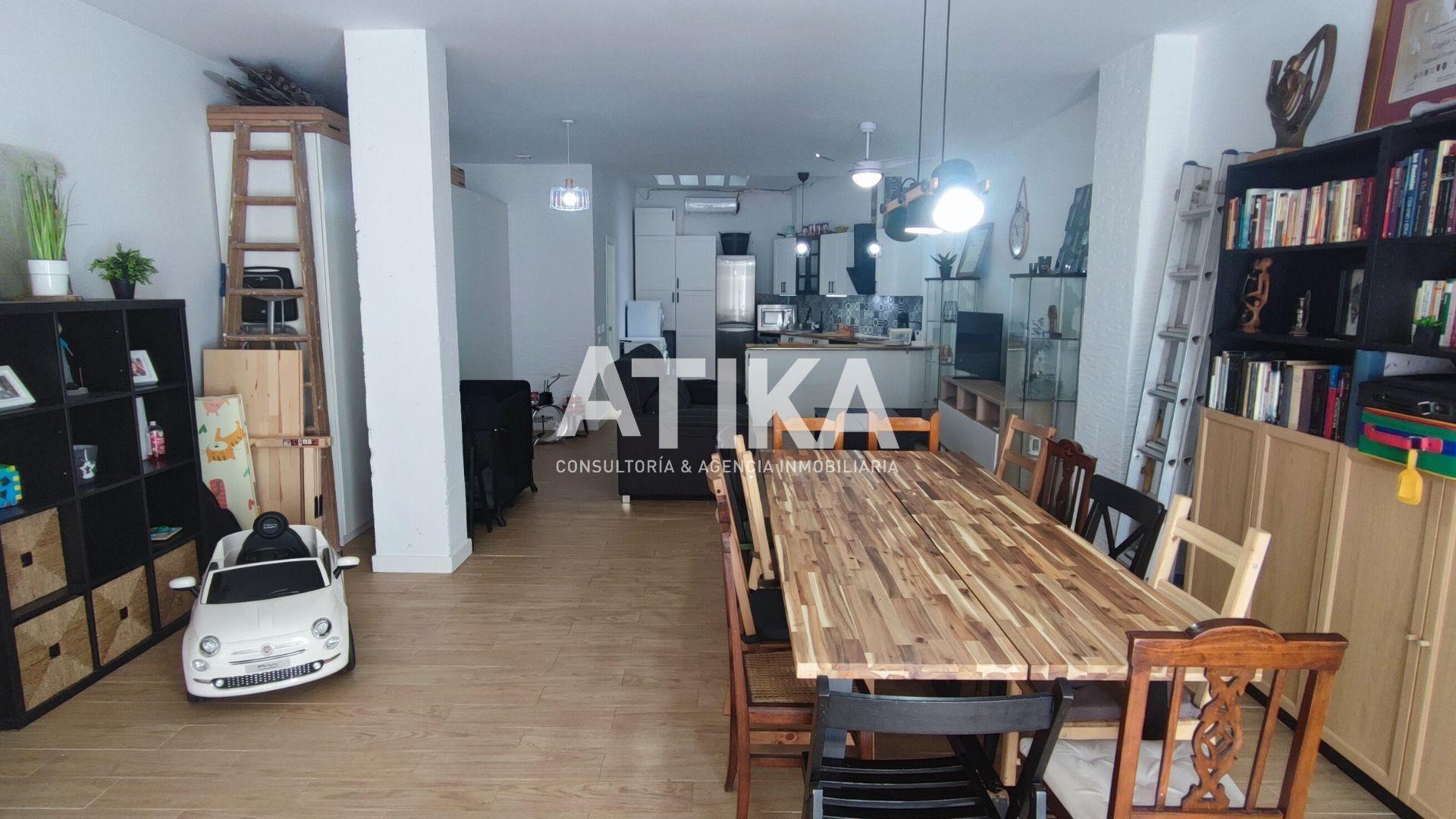 Retail in Ontinyent, Valencia to rent Interior Photo- Image 1 of 14