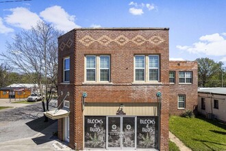 123 W Ferry St, Salina, OK for sale Primary Photo- Image 1 of 1