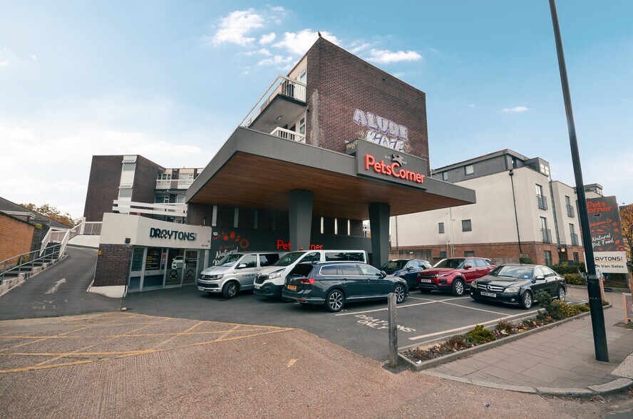 43-49 Gunnersbury Ln, London for sale - Building Photo - Image 1 of 1