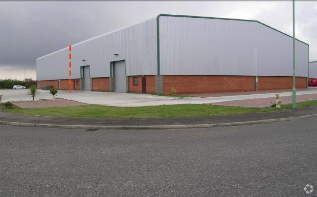 Unit 1 & Plots 4 & 5 Progress Way portfolio of 2 properties for sale on LoopNet.co.uk - Primary Photo - Image 2 of 2