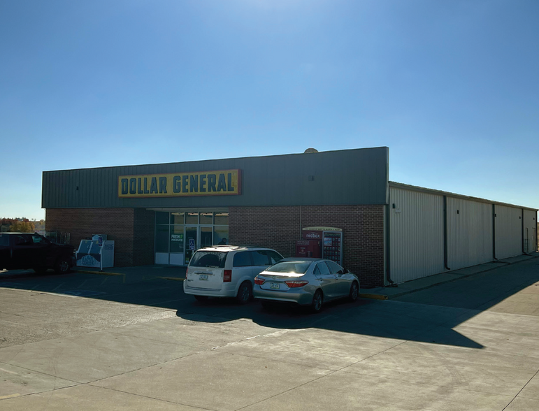 2009 Commerce Dr, Grundy Center, IA for sale - Building Photo - Image 1 of 3