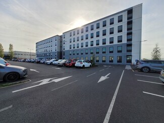 More details for 16 Rue De L'Equerre, SAINT-OUEN-L'AUMONE - Office to Rent