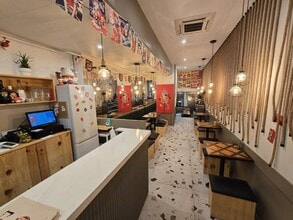 Retail in Barcelona, Barcelona to rent Interior Photo- Image 1 of 14