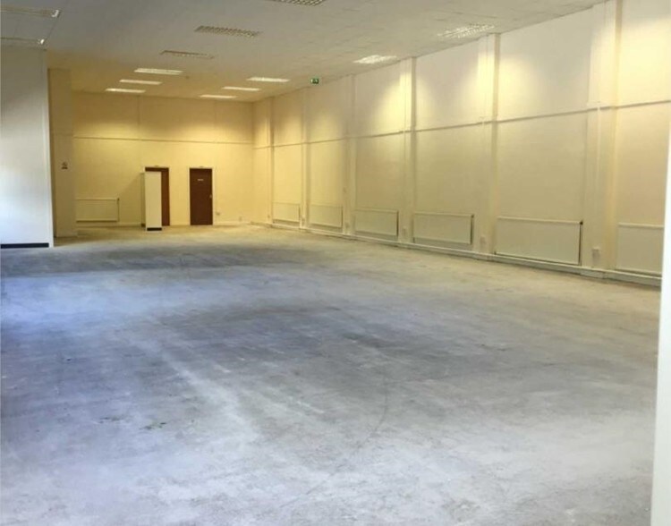 Valley St N, Darlington to rent - Interior Photo - Image 3 of 3