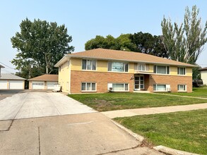 1116 N 17th St, Bismarck, ND for sale Primary Photo- Image 1 of 1