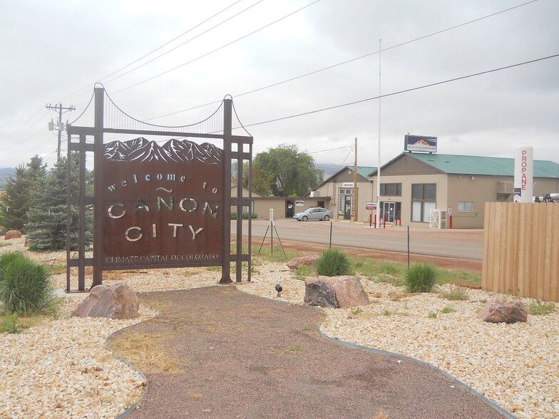 3365 E US Highway 50, Canon City, CO for sale - Building Photo - Image 1 of 1