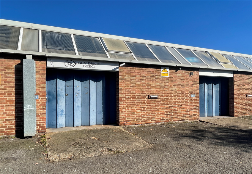 Lythalls Ln, Coventry, CV6 6FL UK