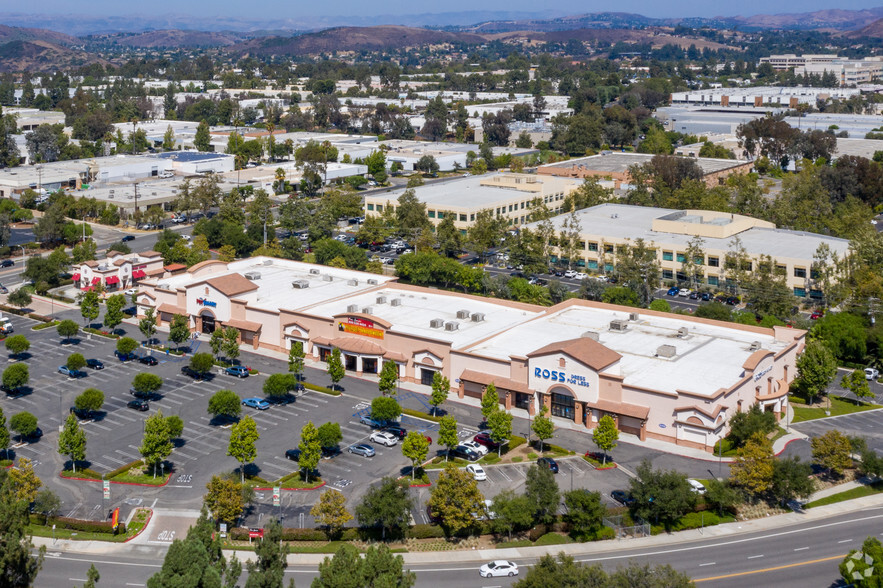 2665-2700 W Hillcrest Dr, Newbury Park, CA for sale - Primary Photo - Image 1 of 1