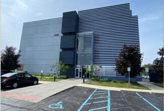 More details for 26700 Lahser Rd, Southfield, MI - Office for Rent