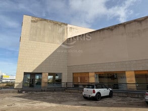 Retail in Torija, Guadalajara to rent Building Photo- Image 1 of 16
